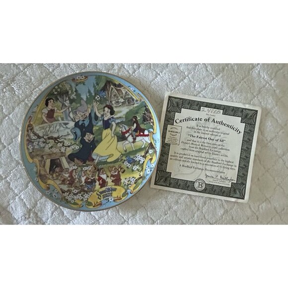 Bradford Exchange SNOW WHITE Disney Musical Memories Plate - Picture 1 of 5